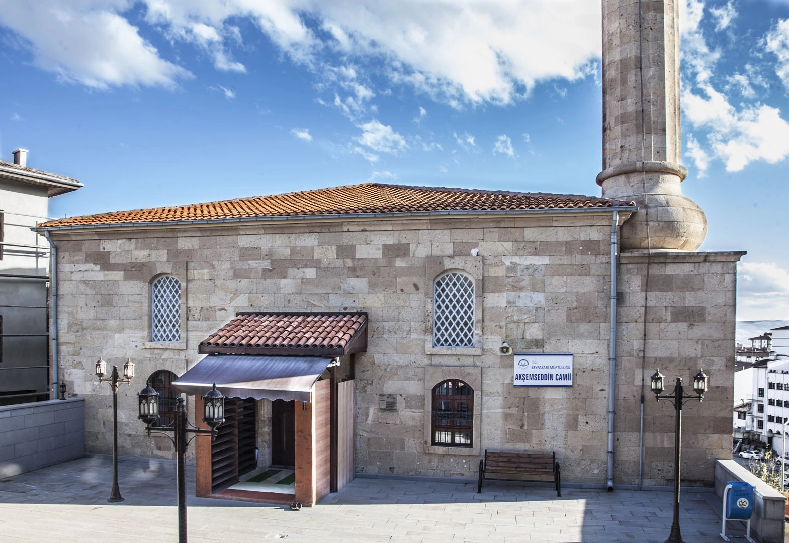 Akşemseddin Camii (15.yy)