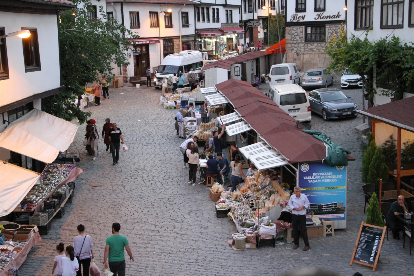 Alaaddin Sokak - 4