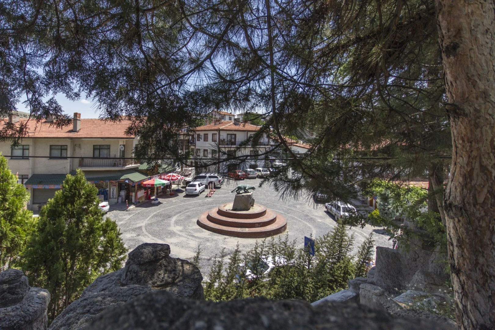 İmaret Meydanı ( Anadolu Parsı Heykeli ) - 4