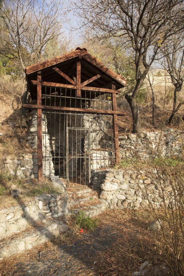 İvaz Dede Türbesi - 1